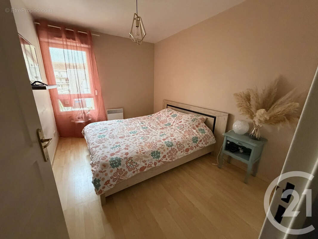 Appartement 77 m² à Chalons-En-Champagne  - photo 3