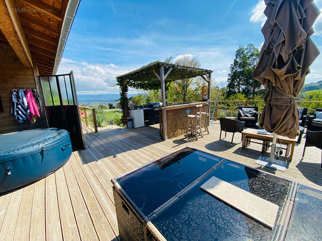 Maison à CHATEAUBOURG