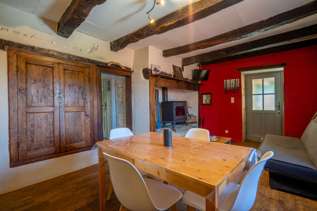 Maison à BAGAT-EN-QUERCY