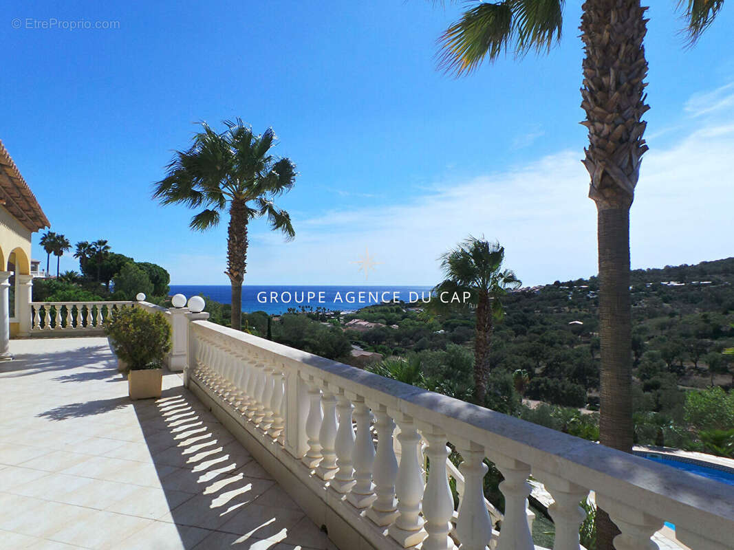 Maison à LES ISSAMBRES