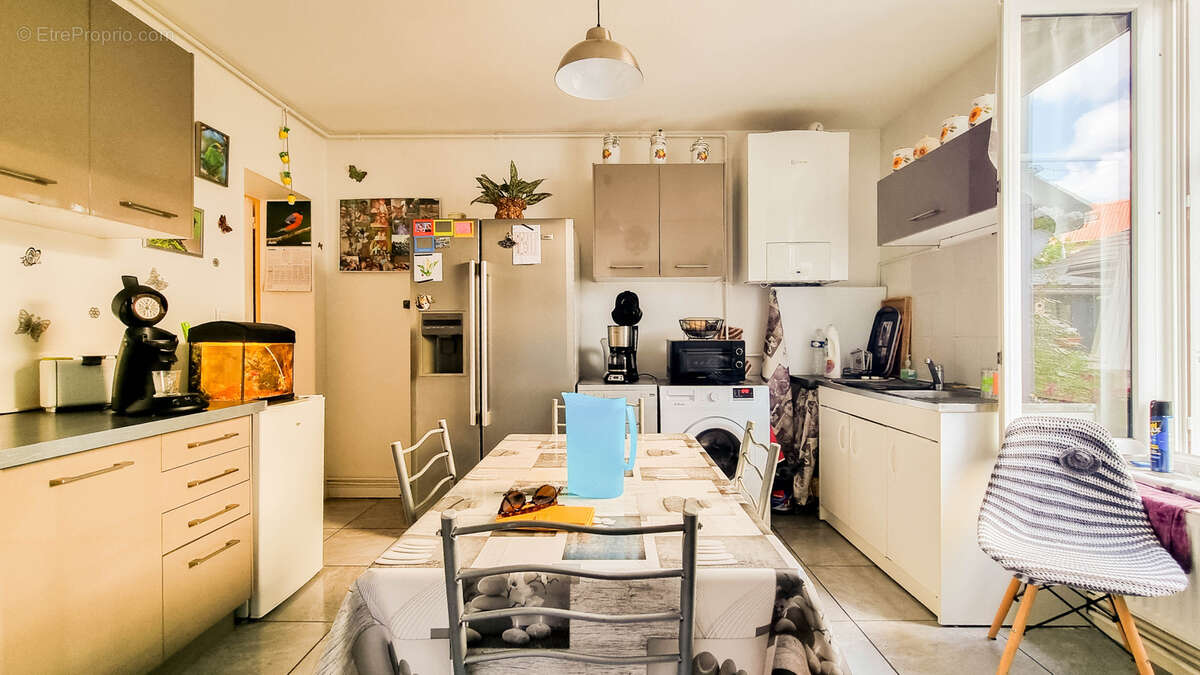 Appartement à CHARLEVILLE-MEZIERES