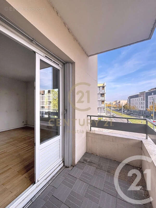 Appartement à LYON-8E