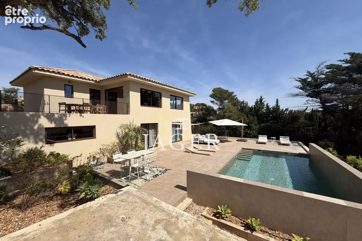 Maison 4 pièces 160 m² à vendre à Frejus (83370) - photo 3