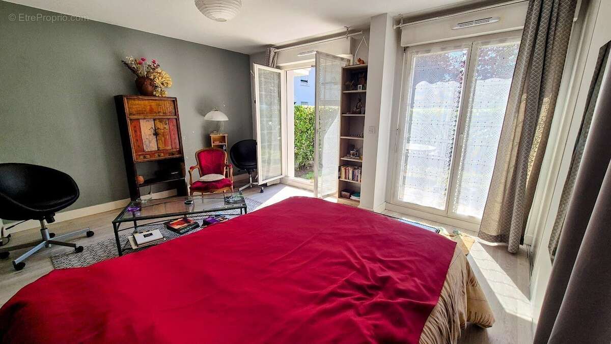 Mérignac limite Caudéran Joli Studio 30 m2 - photo 2
