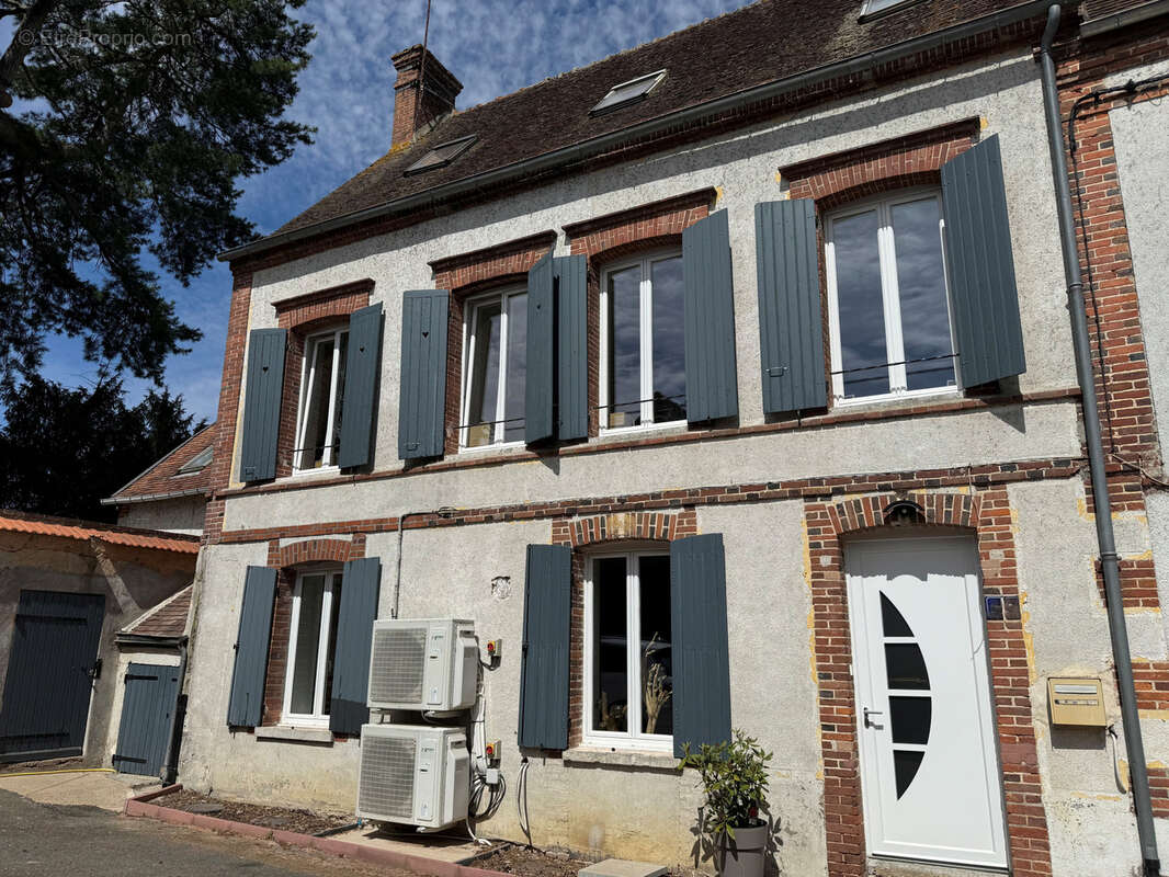 Maison à CHATEAUNEUF-EN-THYMERAIS