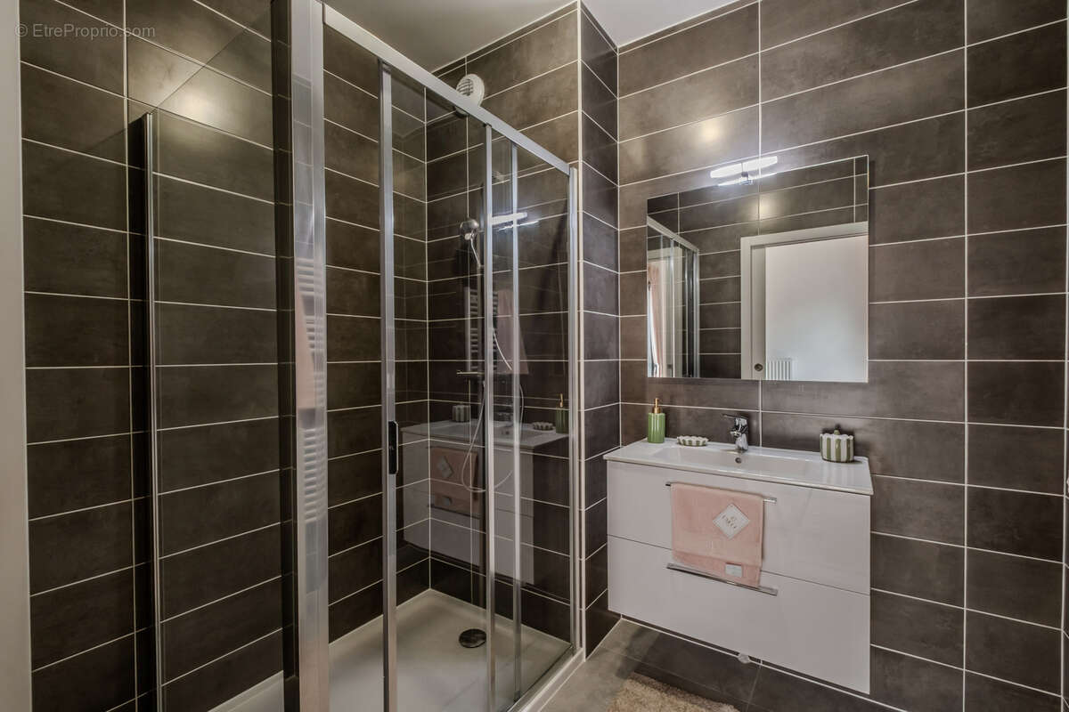 Appartement à EVIAN-LES-BAINS