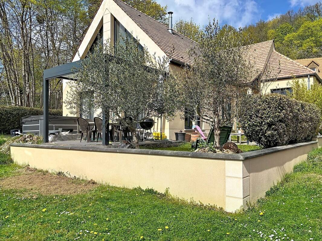 Maison à CHATEAUFORT