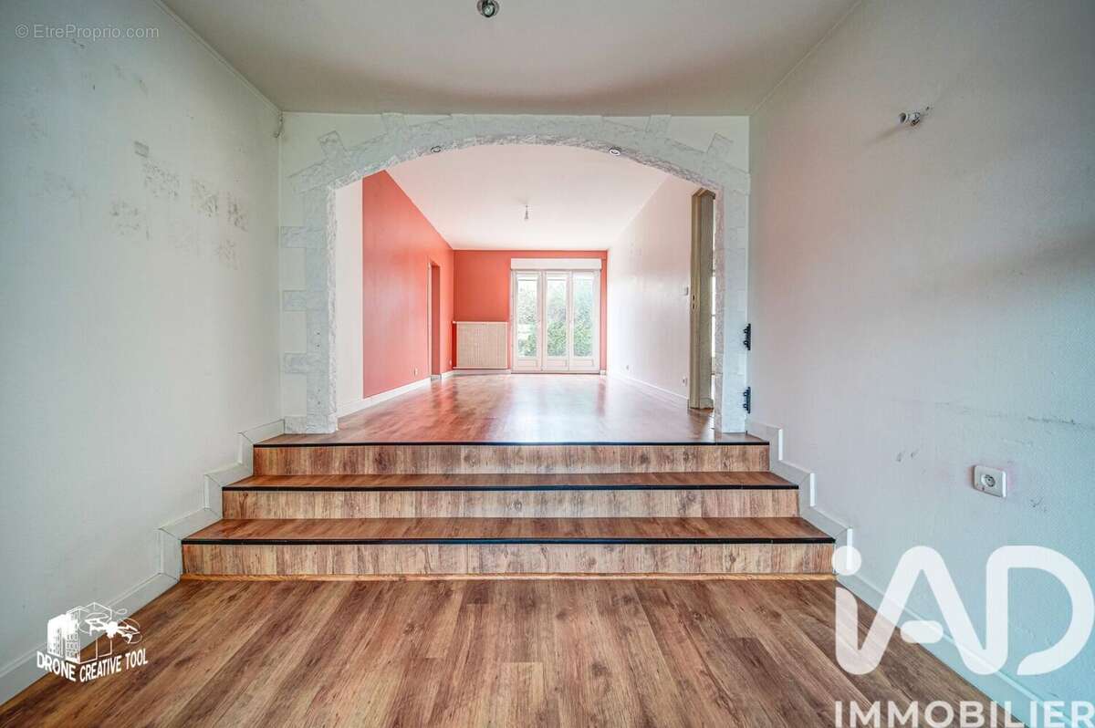 Photo 8 - Maison à SEREMANGE-ERZANGE
