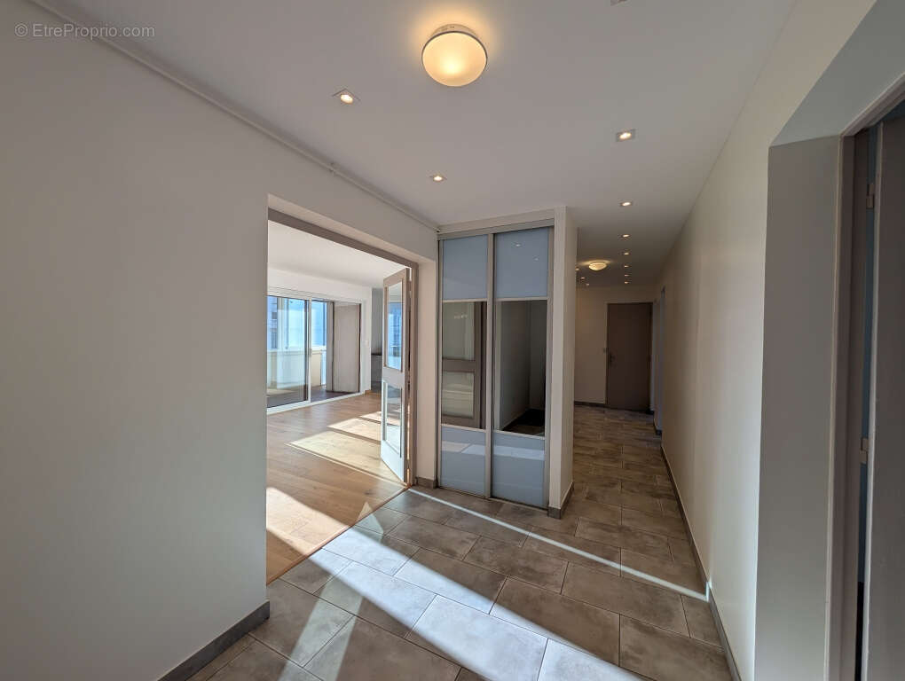 Appartement à LYON-3E