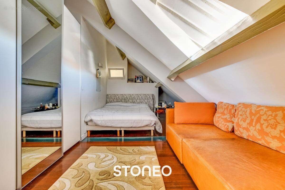 Maison à LE PLESSIS-ROBINSON