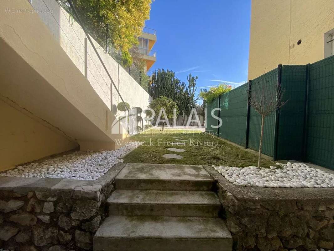 Appartement à VILLEFRANCHE-SUR-MER