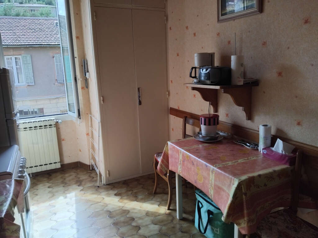 T4 dernier etage avec garage - photo 9