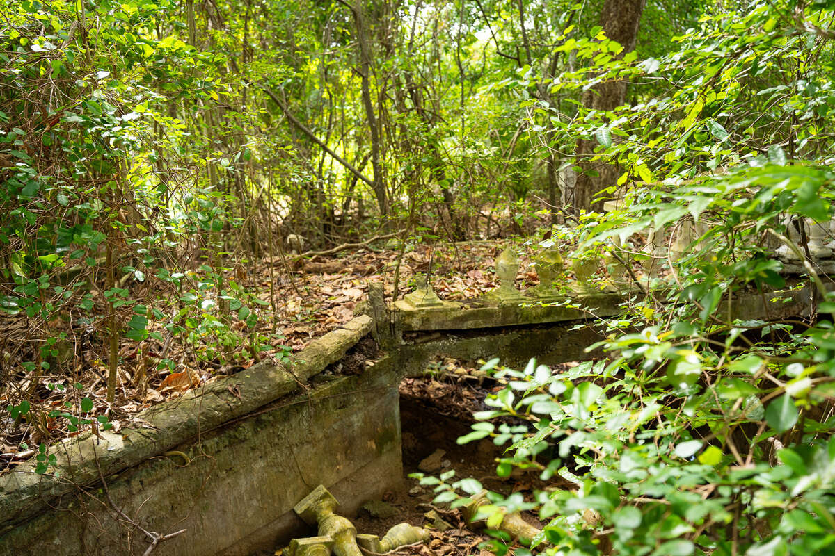 Terrain à POINTE-NOIRE