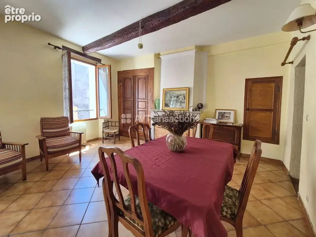 Appartement à LORGUES