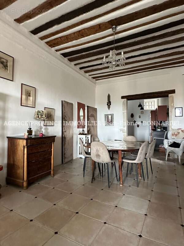 Appartement à GRIGNAN