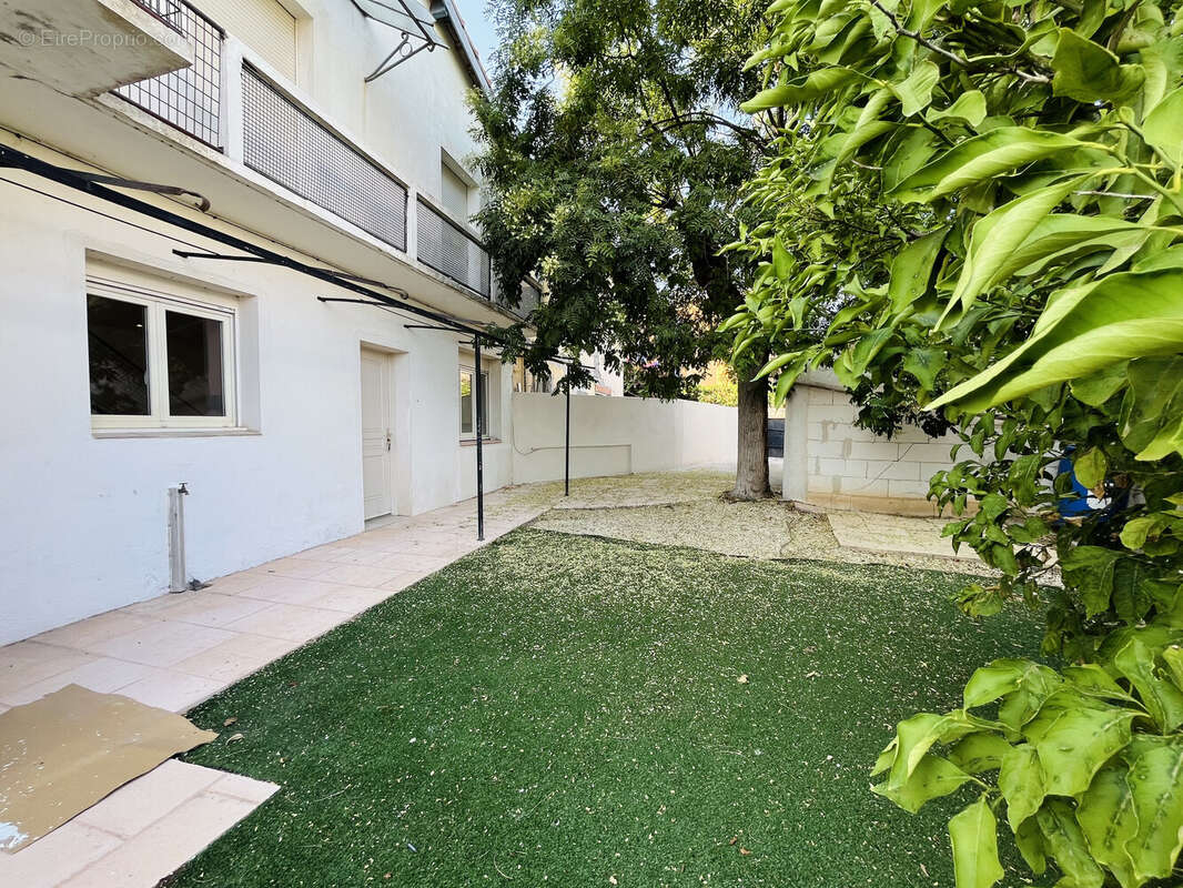 Pinet - maison 3 pièces avec terrain - photo 6