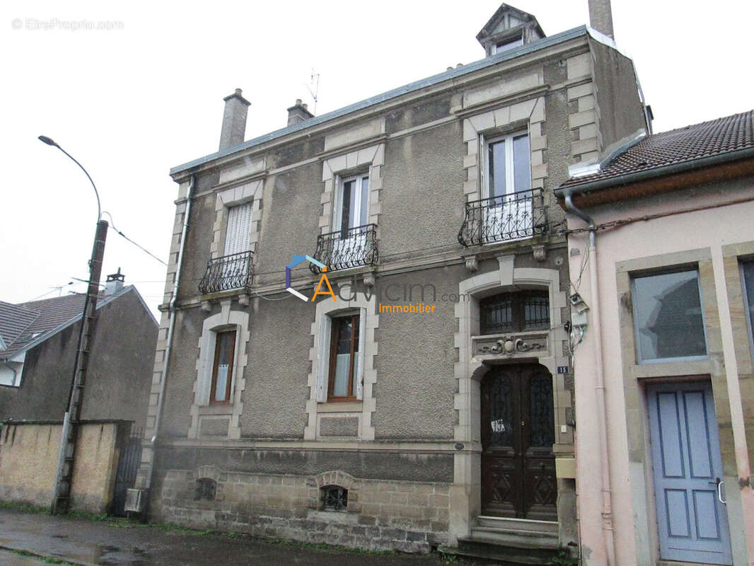 Maison à LURE
