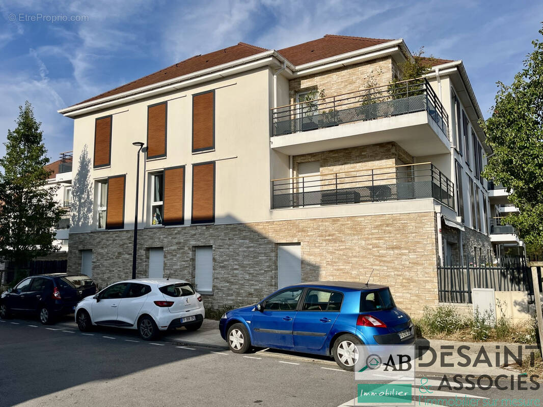 Appartement à VILLENEUVE-SAINT-DENIS