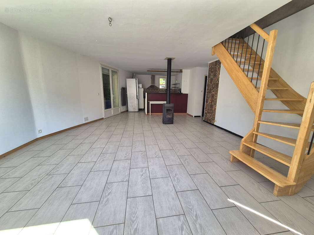 Maison familiale T8 secteur calme - photo 15