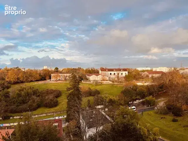 Appartement à CENON