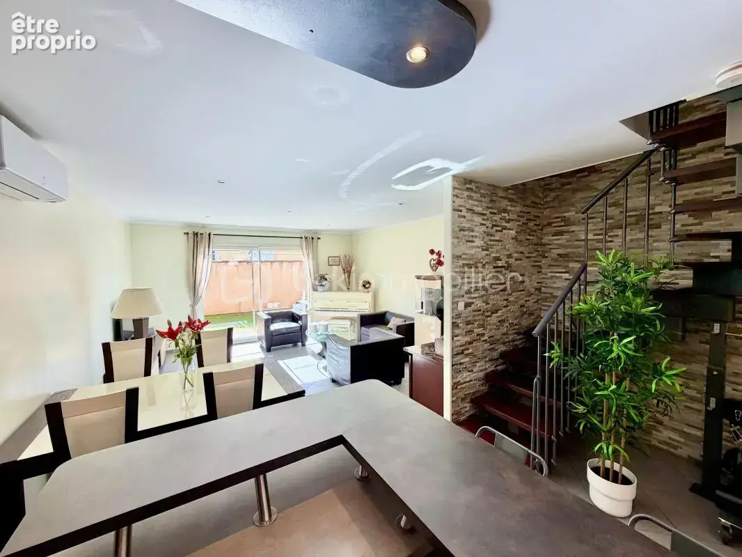 Maison T4 duplex – Garage 50 m² – Jardin – 300 m² terrain – Salon-de-Provence - photo 4