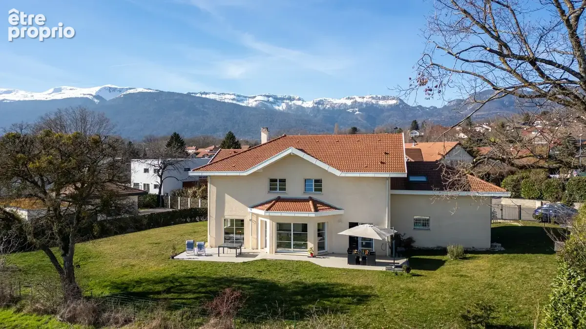 Maison contemporaine classée A + T1bis avec magnifique vue sur le Mont Blanc - photo 2