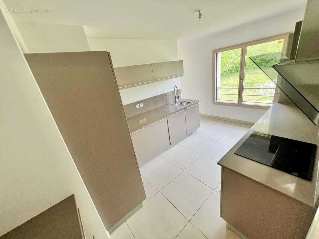 Appartement à DIVONNE-LES-BAINS
