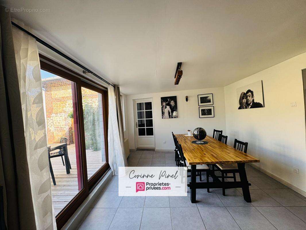 Maison à SANDOUVILLE