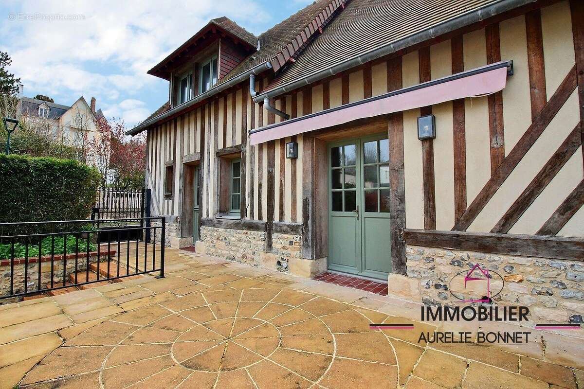 Maison 155 m² à Trouville-Sur-Mer  - photo 3