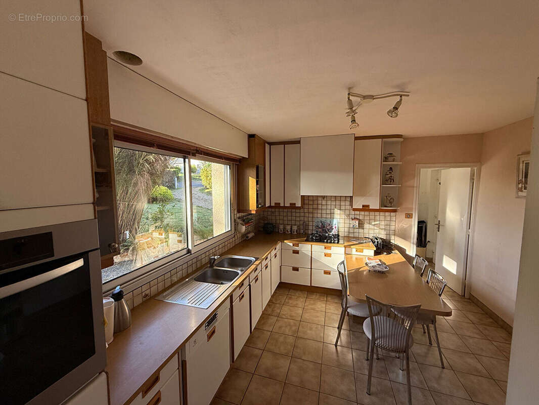 Maison à LOCQUENOLE