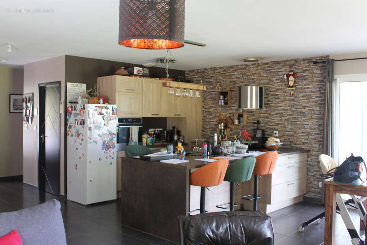 Maison à SAINT-ROMAIN-ET-SAINT-CLEMENT