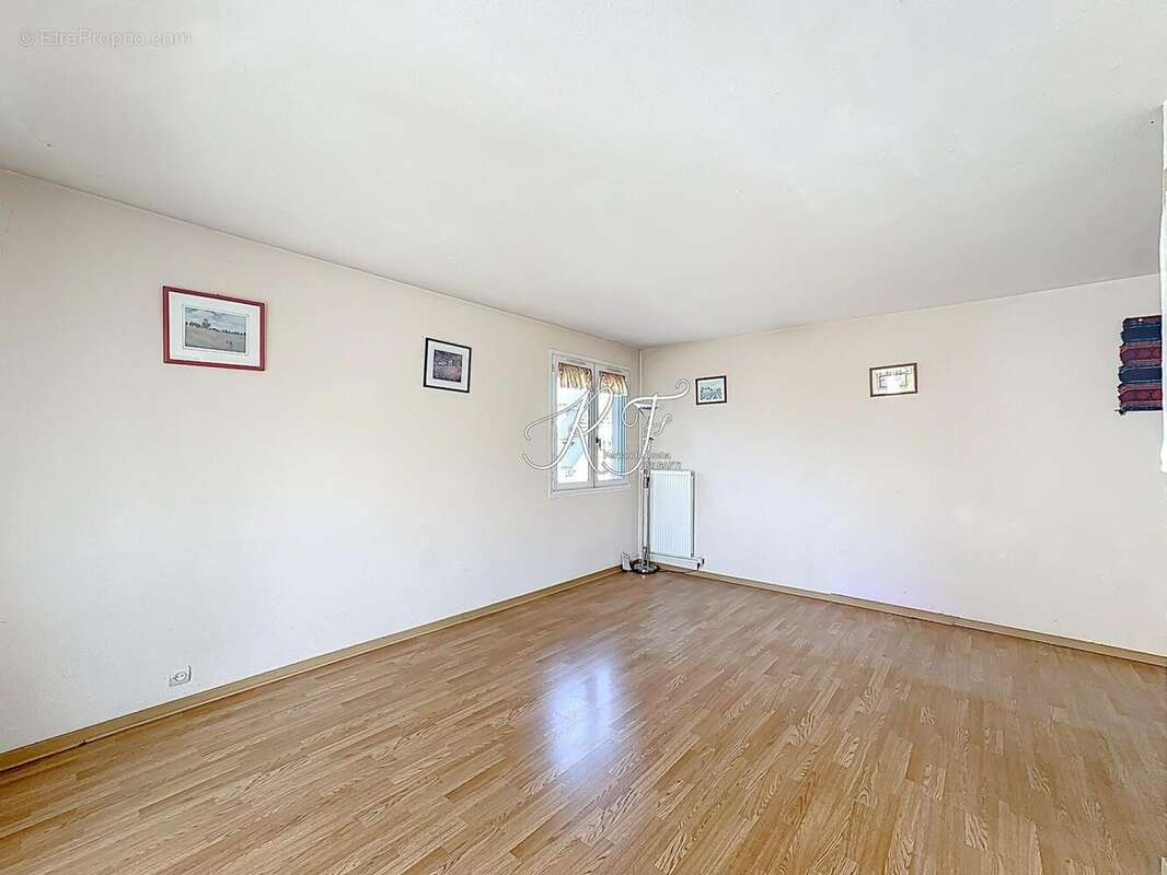 Photo 5 - Appartement à ERAGNY