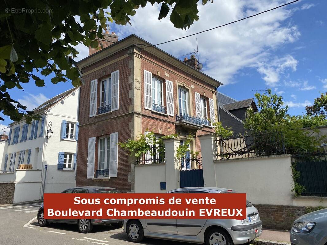 Photo 1 - Maison à EVREUX