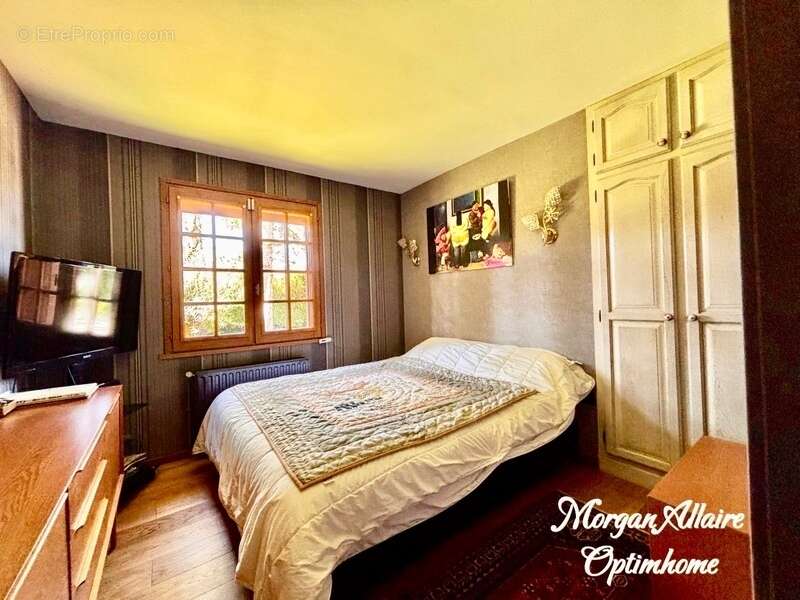 Maison à vendre 10 pièces FOURMIES (59) - photo 23