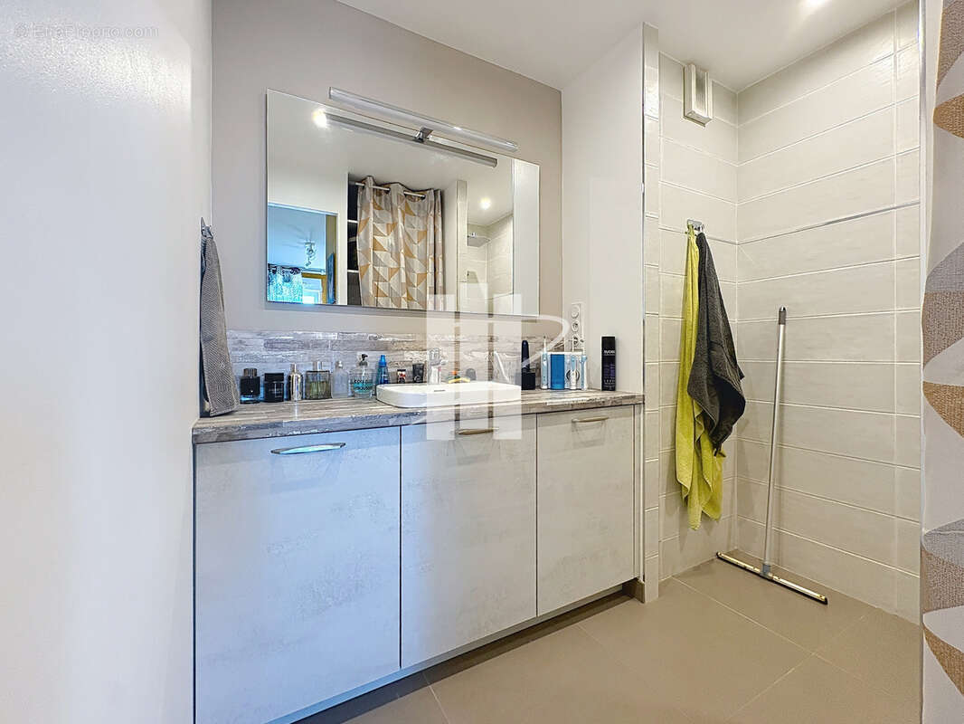 À vendre, superbe appartement 2 pièces de 49 m2 avec terrasse exposée plein sud - photo 6