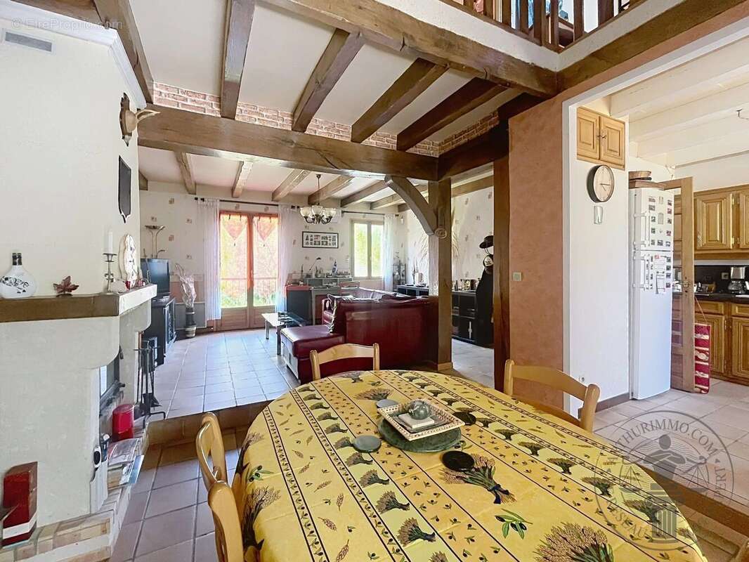 Maison à DOURDAN