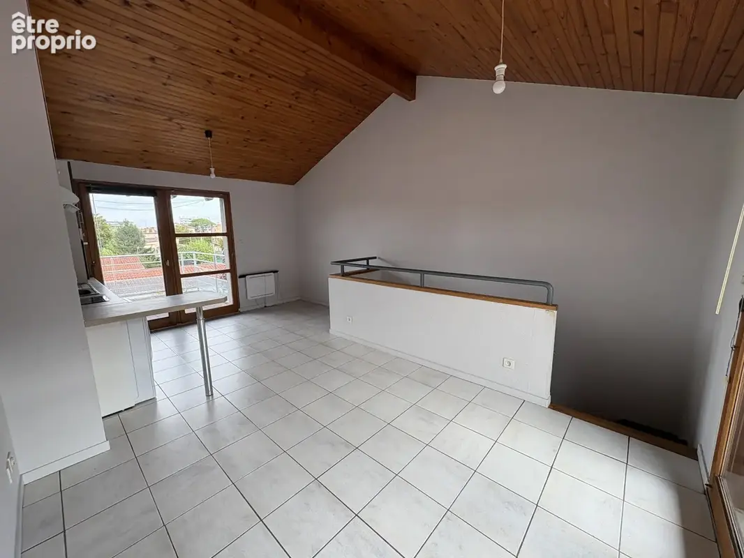 TOULOUSE / SAINT-AGNE - T2 en DUPLEX - 2 terrasses - parking - photo 3