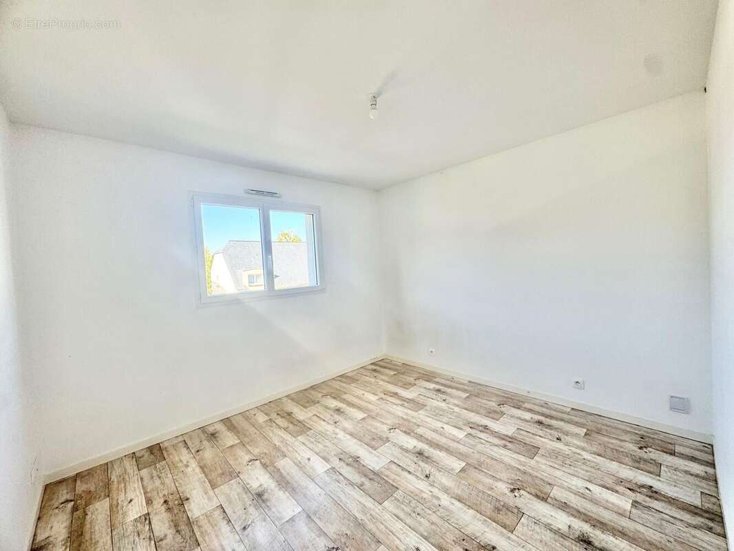 Photo 6 - Maison à LAVAL