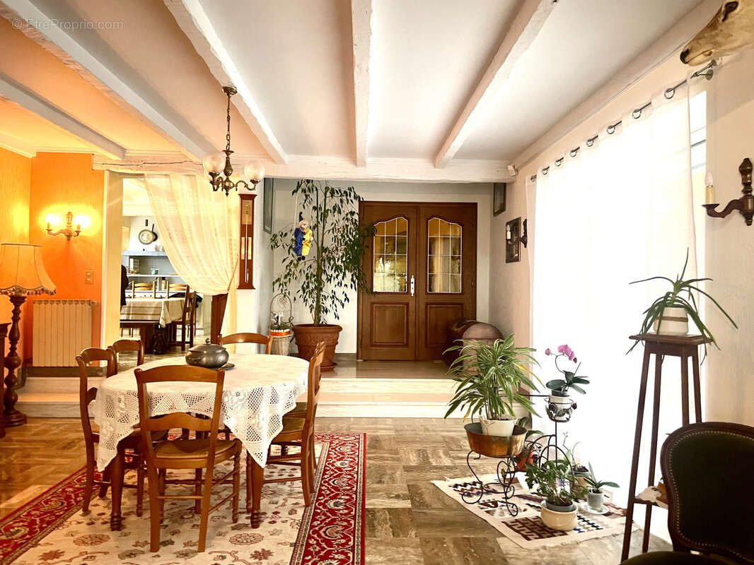 Maison à MIREBEAU