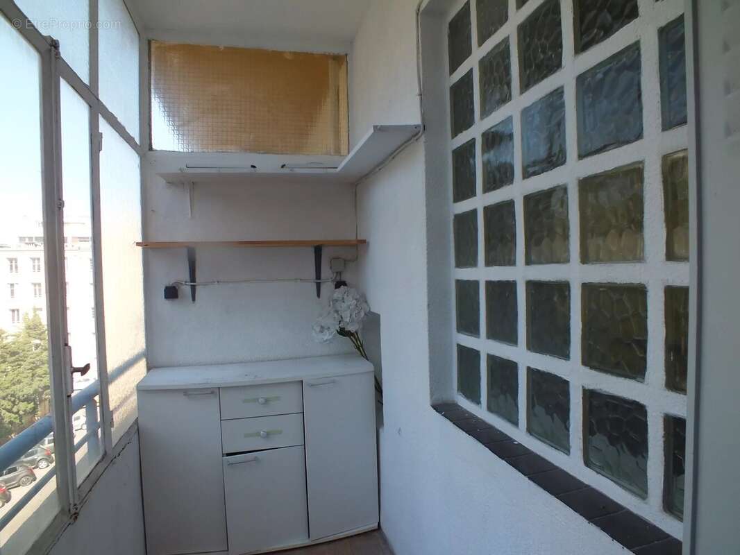Appartement à MARSEILLE-8E
