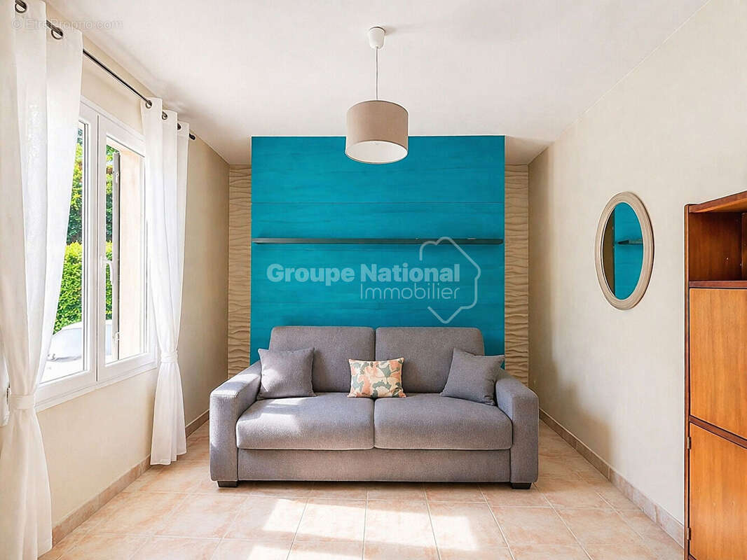 Maison à MONTSEGUR-SUR-LAUZON