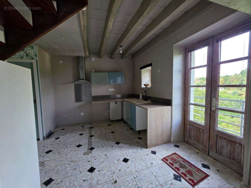 Maison à SAINT-BENOIT-DU-SAULT