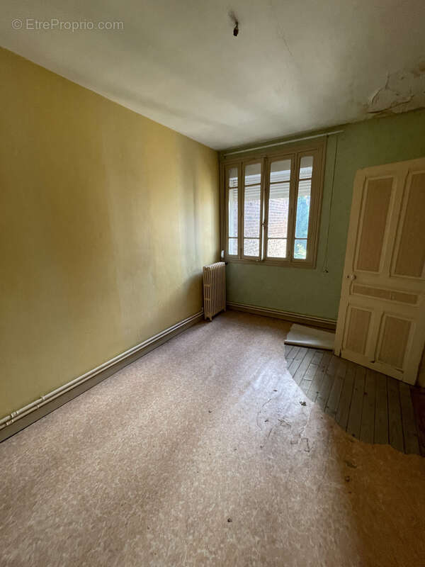 Appartement à ROYE