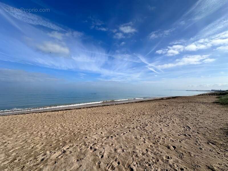 Maison à COLLEVILLE-MONTGOMERY