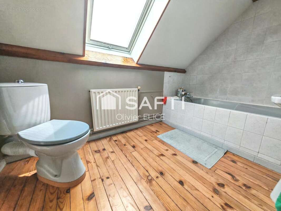 Maison 75 m² à Creil  - photo 7