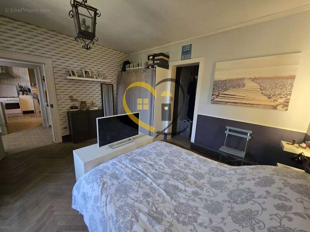 À vendre – Maison de village à Humbligny (18250) - photo 12