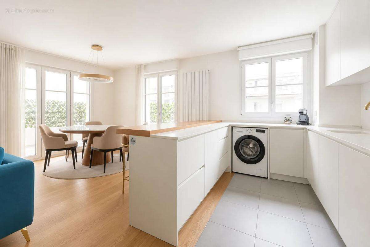 Appartement de 3 pièces de 80 m² avec grand balcon à Courbevoie - photo 5