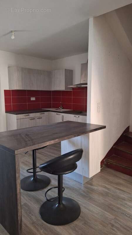 Appartement 96 m² à Istres  - photo 2