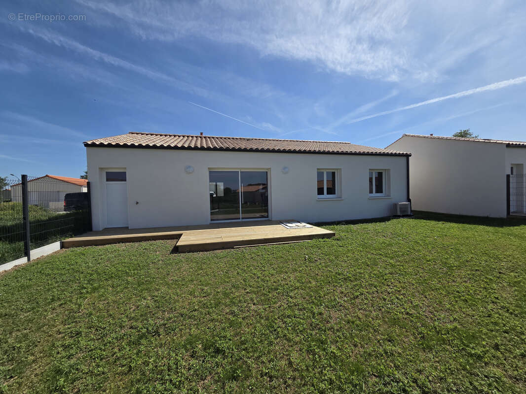 Maison à LA COPECHAGNIERE