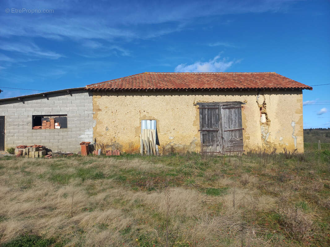Maison à MIRANDE